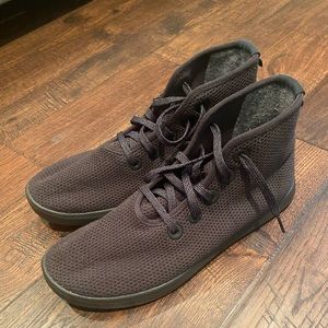 Mens Allbirds tennis shoes size 10